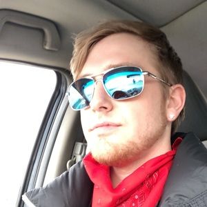 Meet your Posher, Chase